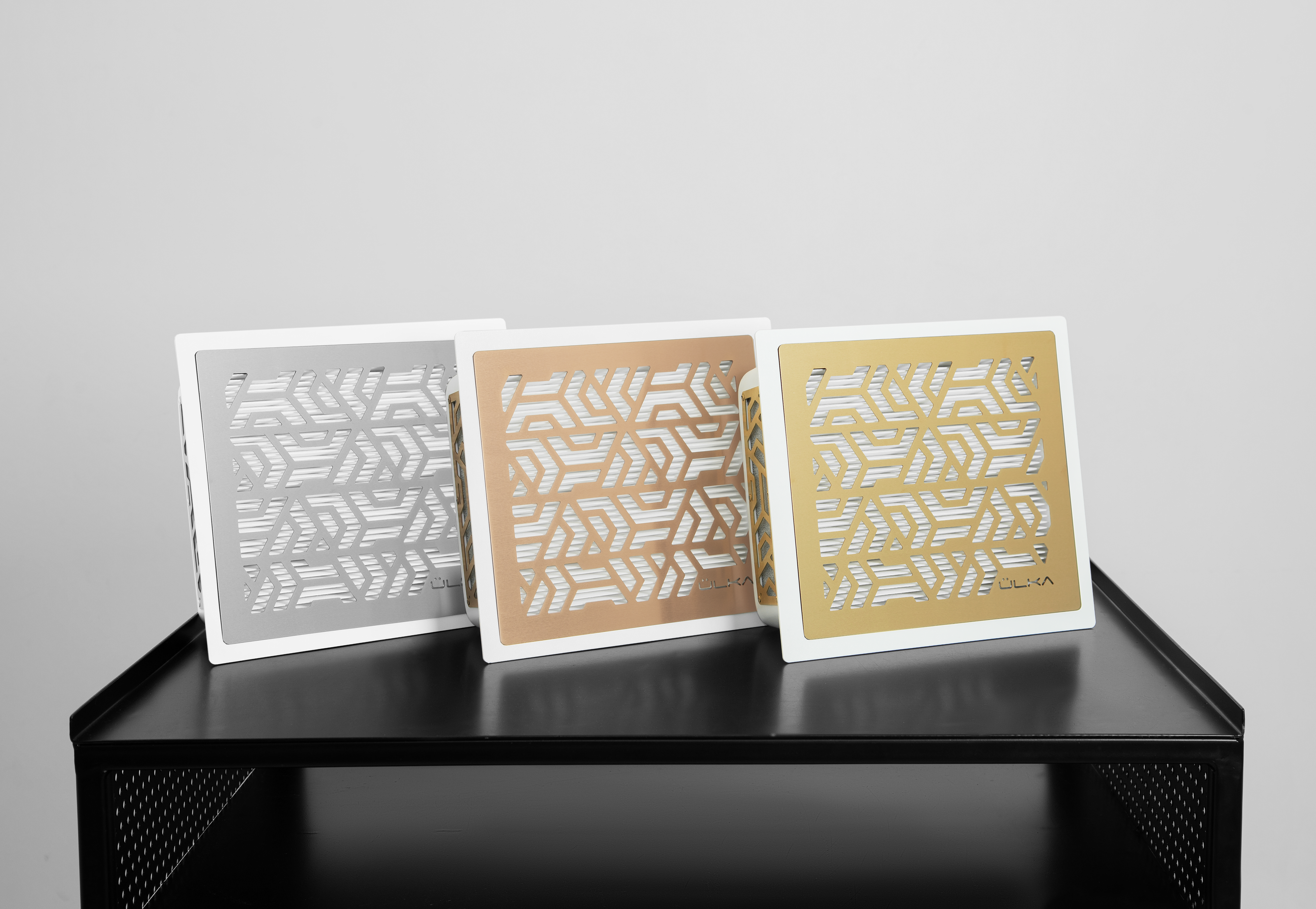 ULKA Built-in dust collector BUILD-IN PREMIUM White with Gold grid