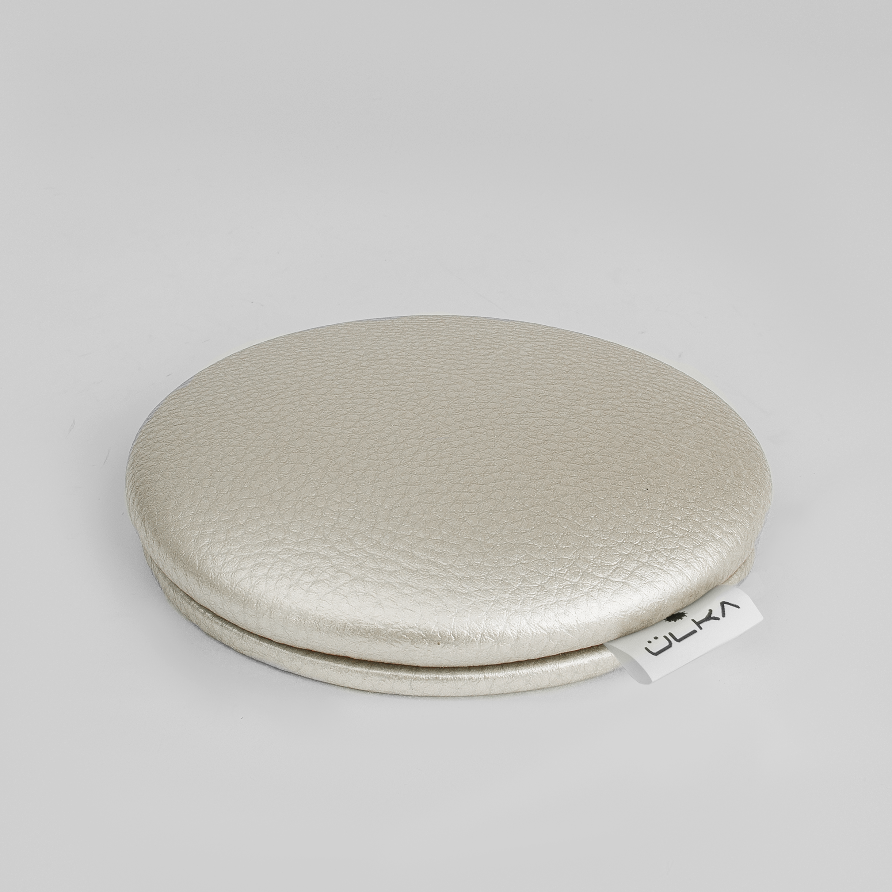 ULKA Küünarnuki padjake pärlmuttervärvitoonis nr.22