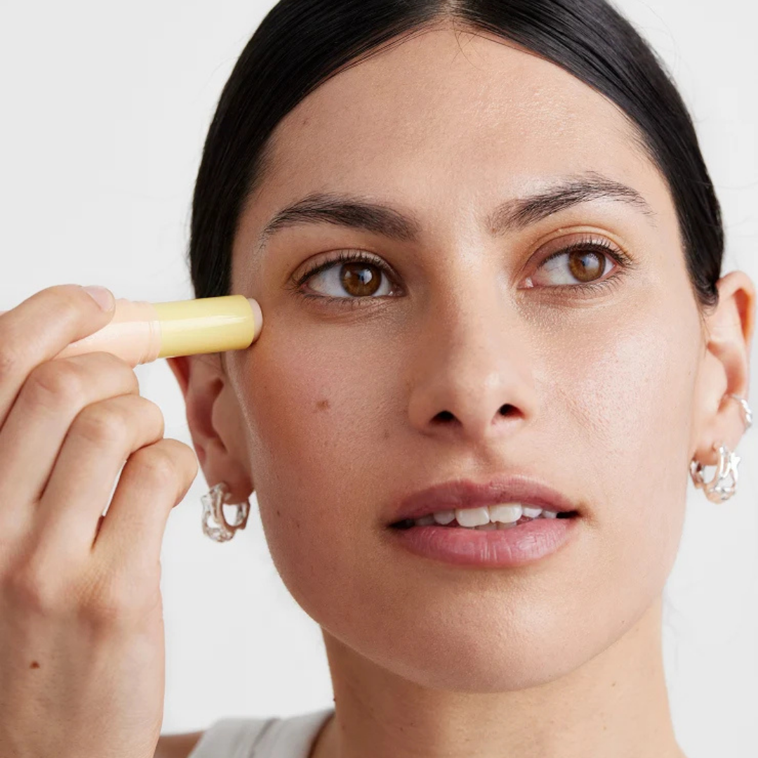 XLASH Vitamin C Brightening Eye Stick — осветляющая сыворотка для кожи вокруг глаз с витамином С