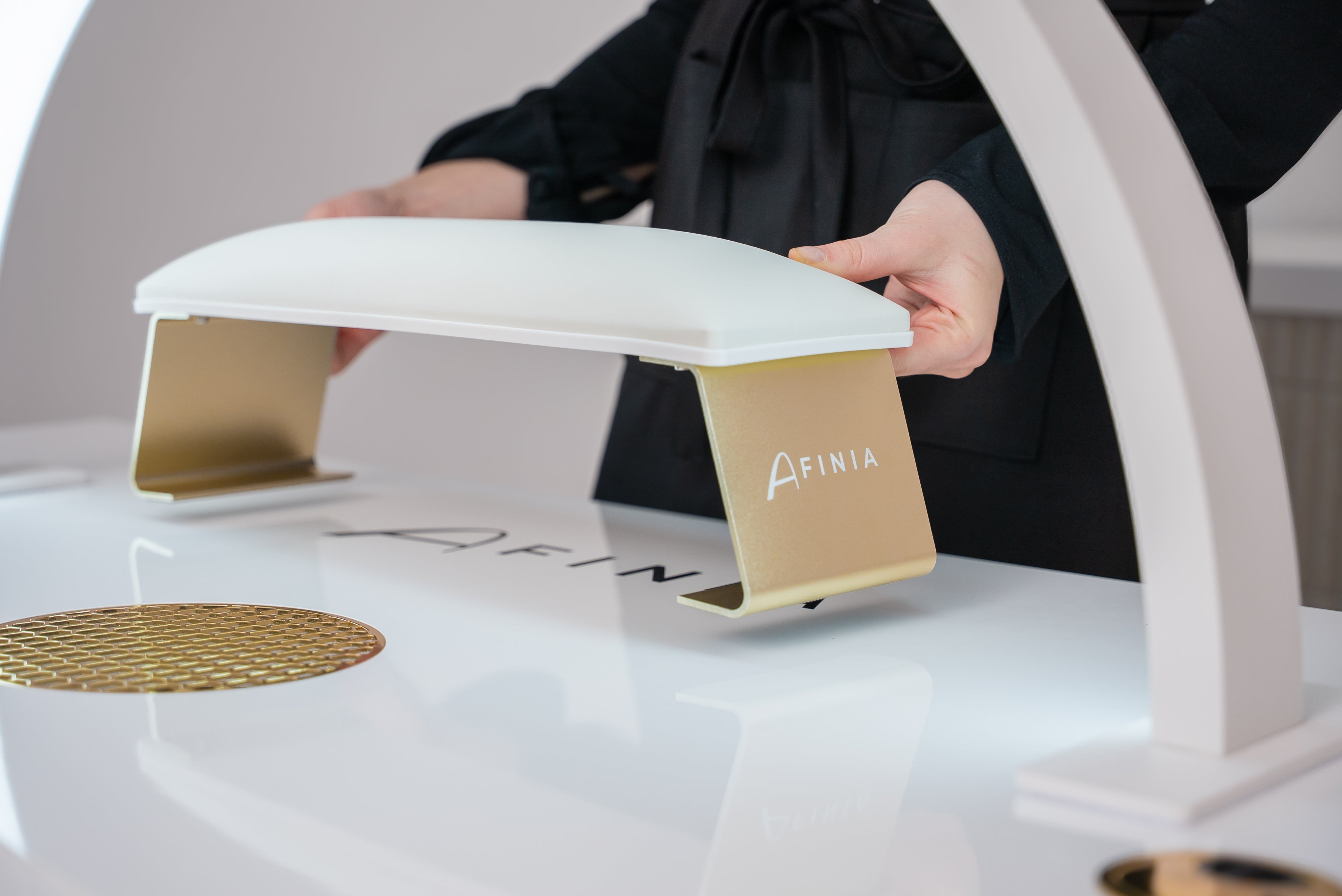 Afinia Armrest Comfort Cream