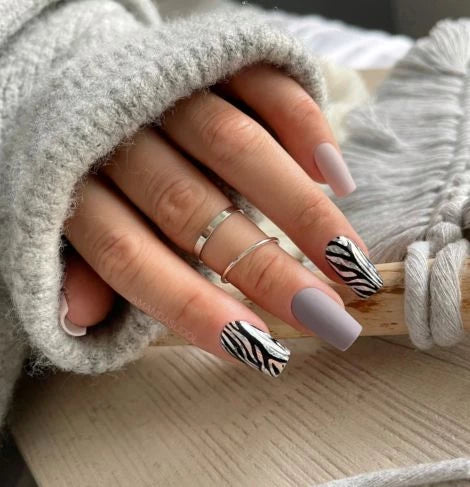 amanda_374_dusty_purple_223_soft_grey_folia_nr_20