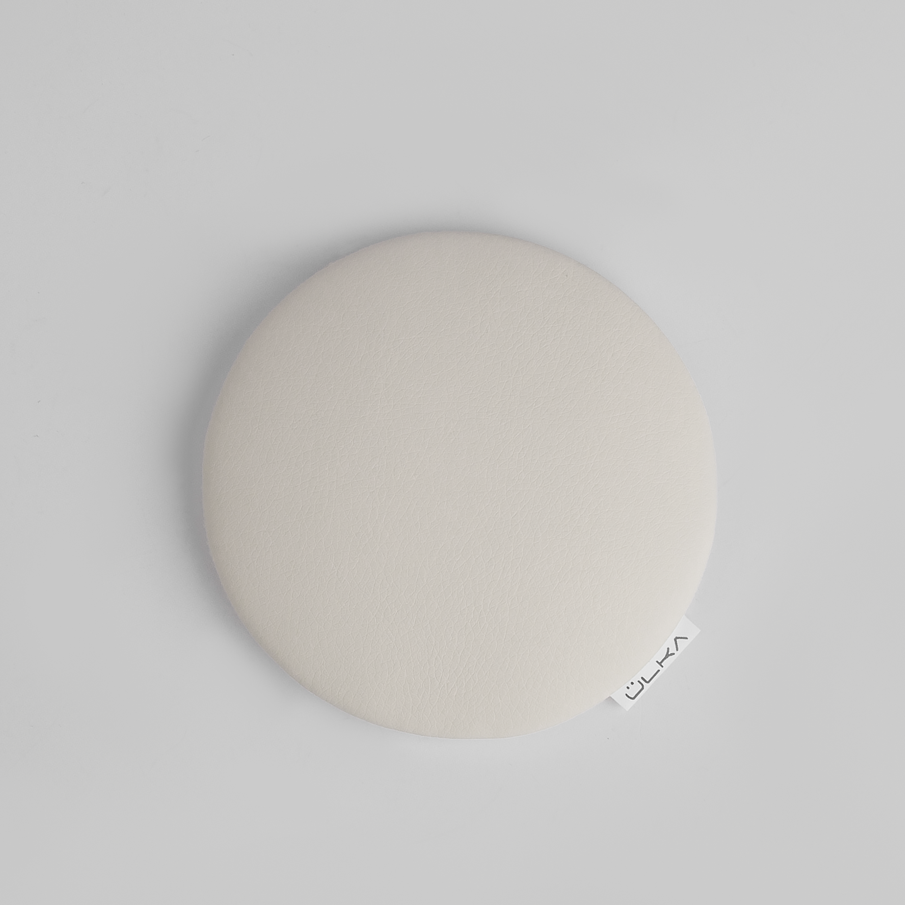 ULKA Küünarnuki tugipadi kreemjas toonis nr 7