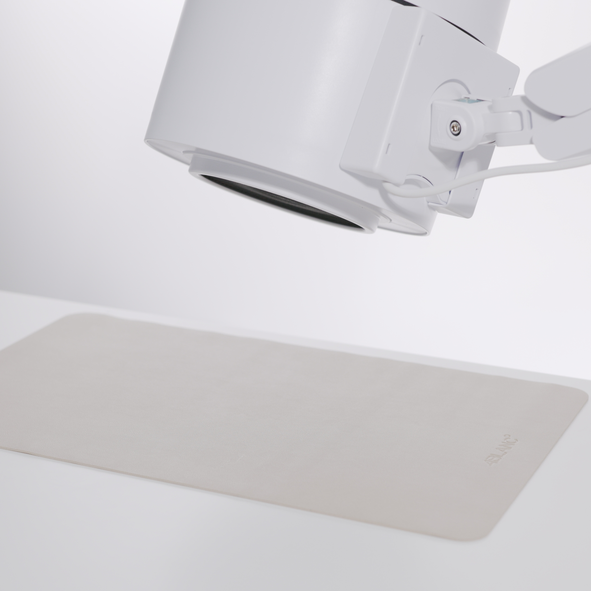 4BLANC Maniküürilaua matt, Beež