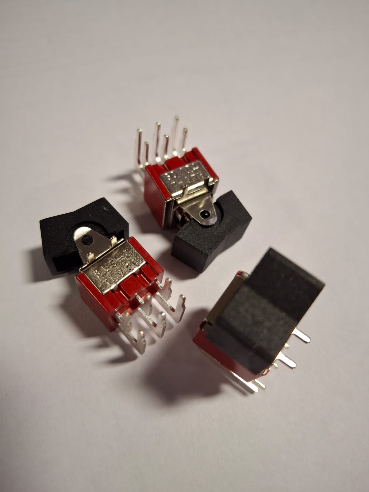 MARATHON SAEYANG Sisse/välja lülitusnupp