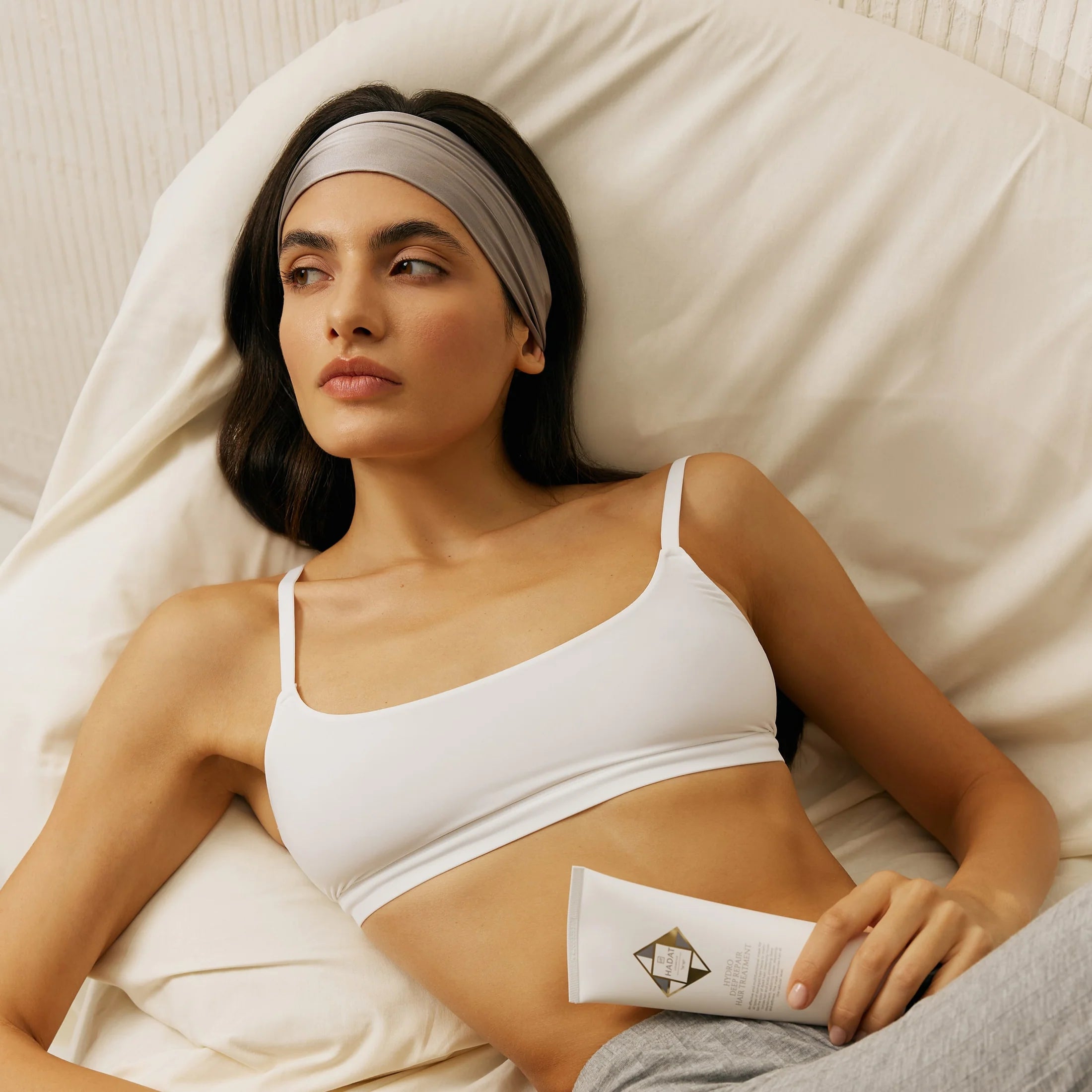 HADAT HYDRO SÜGAVPARANDAV JUUKSEHOOLDUS Sügavalt taastav juuksemask, 250ml